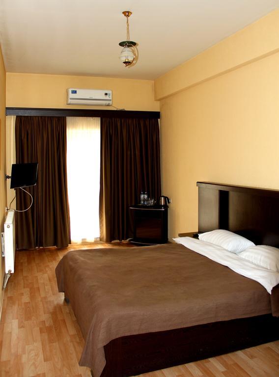 Avenue Hotel Тбілісі Номер фото