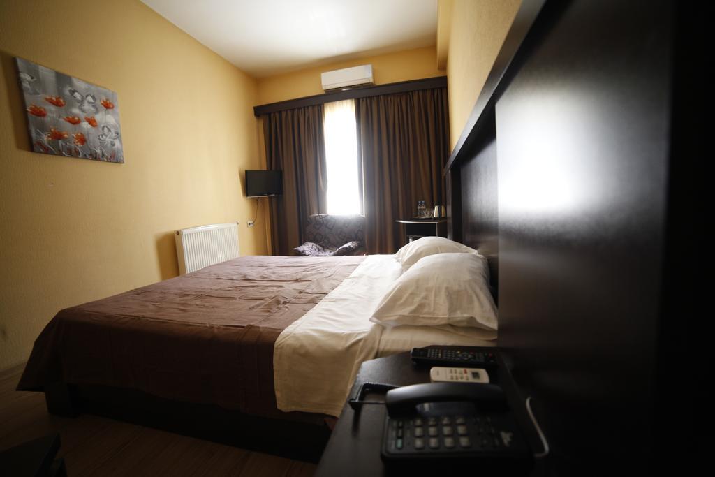 Avenue Hotel Тбілісі Номер фото